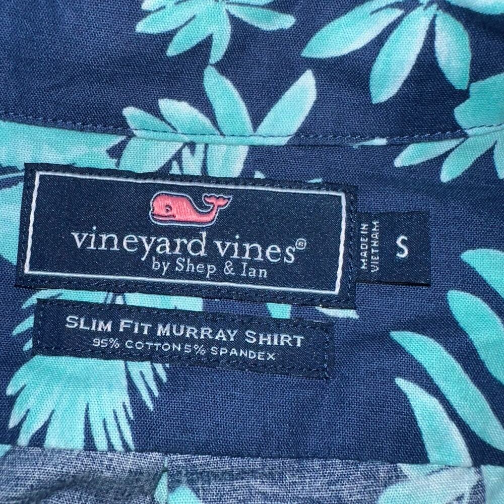Vineyard Vines Button Up - Picture 4 of 4